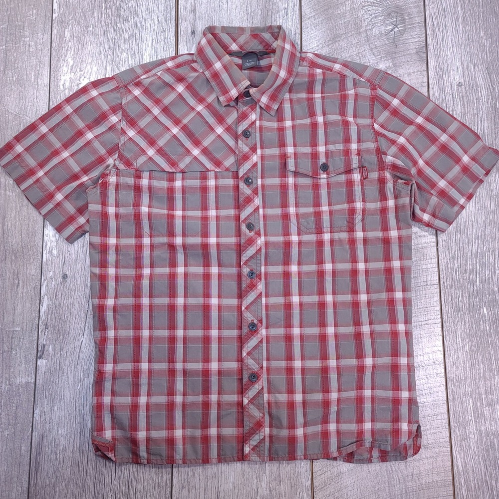 Outdoor Research Riff Shirt Mens Small Red Plaid Short Sleeve Button Down